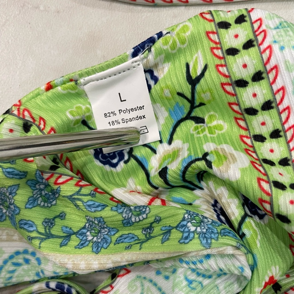 Green Patterned Bikini Set Nwot - image 7